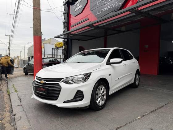 CHEVROLET ONIX 1.0 FLEX LT MANUAL CHEVROLET ONIX 1.0 FLEX LT MANUAL